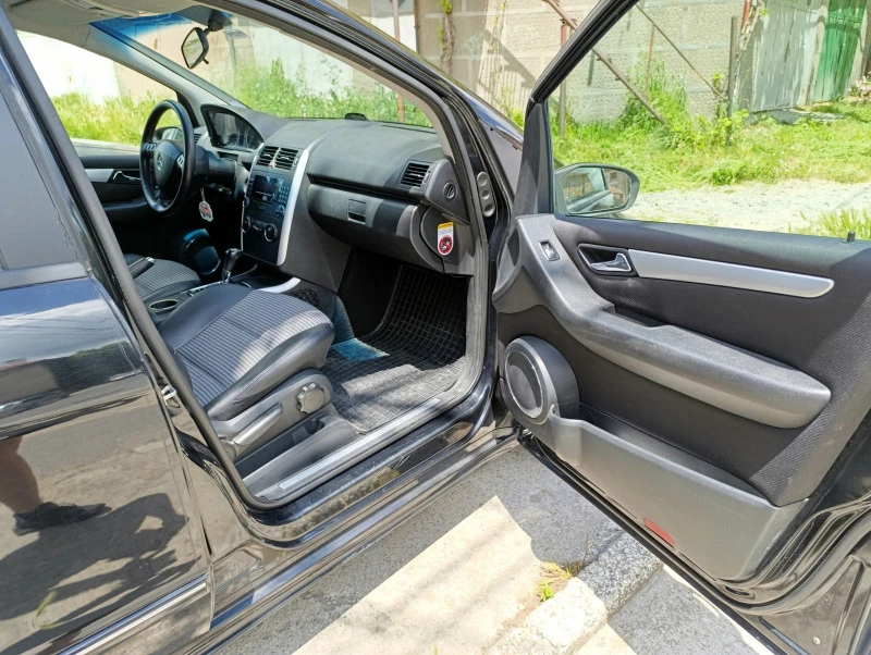 Mercedes-Benz A 200, снимка 6 - Автомобили и джипове - 45954150