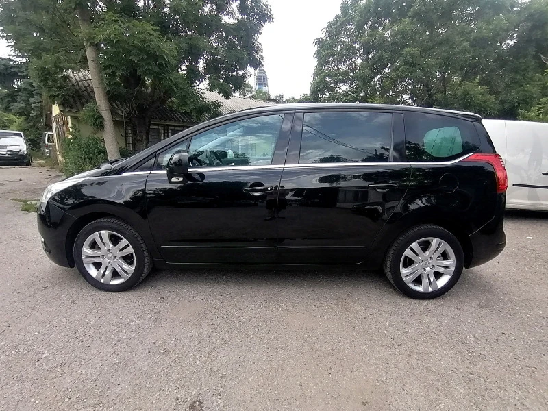 Peugeot 5008 1.6 benz PANORAMA, снимка 7 - Автомобили и джипове - 46038669