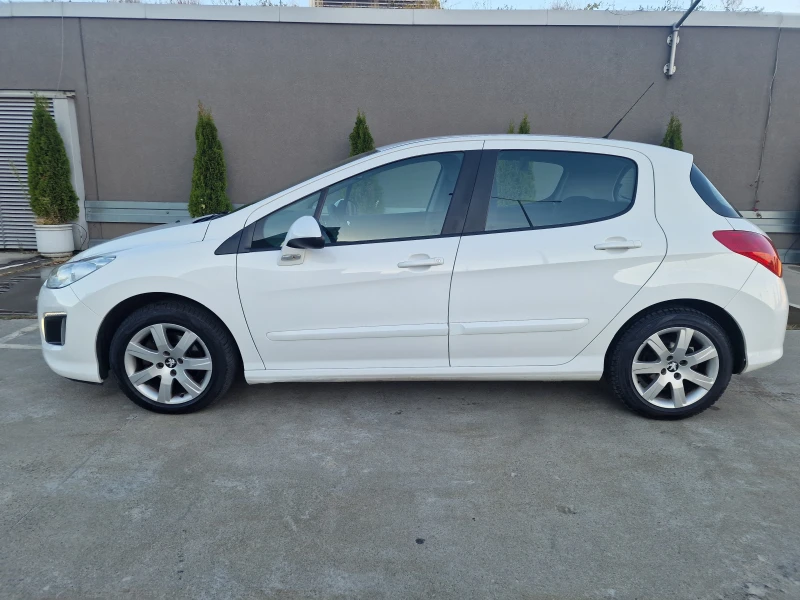 Peugeot 308 1.6 e-HDI, снимка 8 - Автомобили и джипове - 47431595