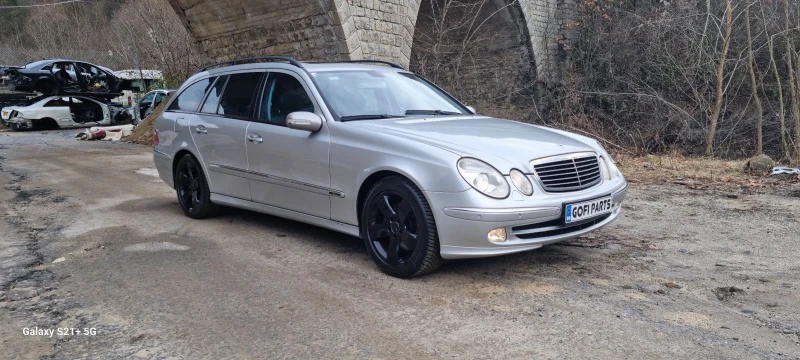 Mercedes-Benz E 320 Е320 204hp, снимка 3 - Автомобили и джипове - 47701379