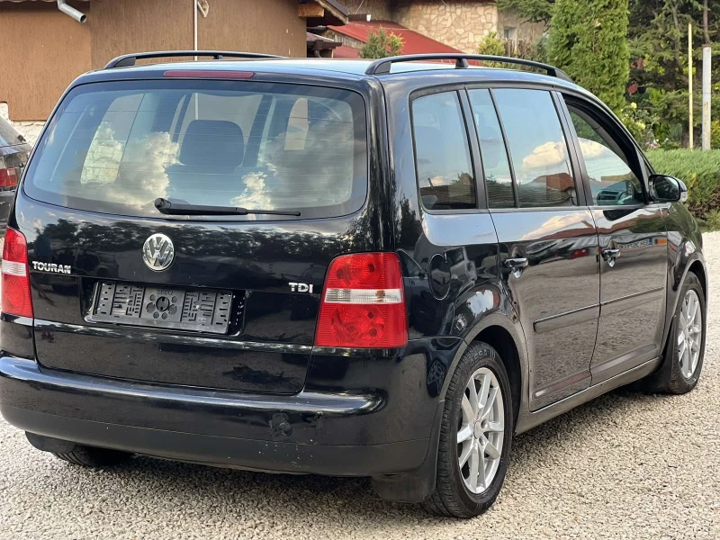 VW Touran  Бартер 0878888857  1.9 tdi dsg 7 места 105 к.с, снимка 4 - Автомобили и джипове - 47918410