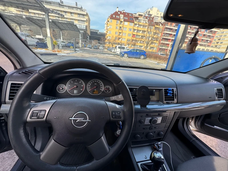 Opel Vectra 1.9 CDTI, снимка 9 - Автомобили и джипове - 48573340