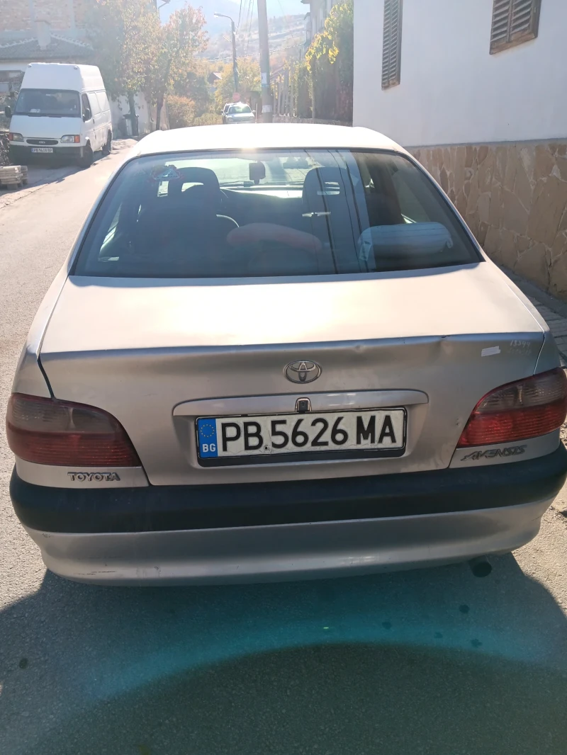 Toyota Avensis, снимка 2 - Автомобили и джипове - 48640936