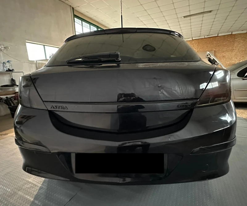 Opel Astra H GTC, снимка 3 - Автомобили и джипове - 48928490