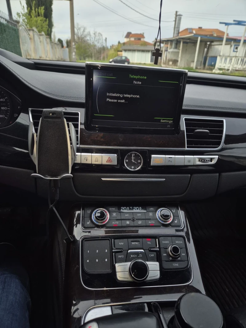 Audi A8 3.0 L, снимка 5 - Автомобили и джипове - 51991919