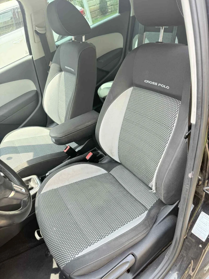 VW Polo cross, снимка 7 - Автомобили и джипове - 52508370