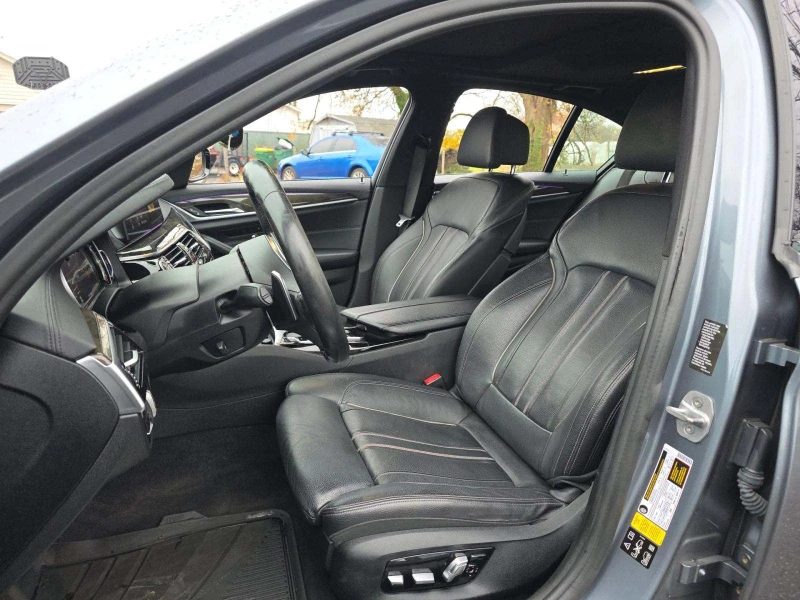 BMW 540 * CARFAX* БЕЗ ПЪРВОНАЧАЛНА* , снимка 6 - Автомобили и джипове - 52744644