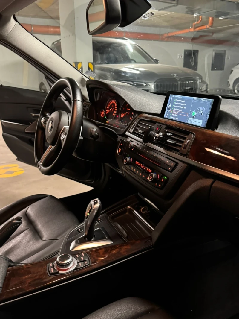 BMW 320, снимка 10 - Автомобили и джипове - 52843809