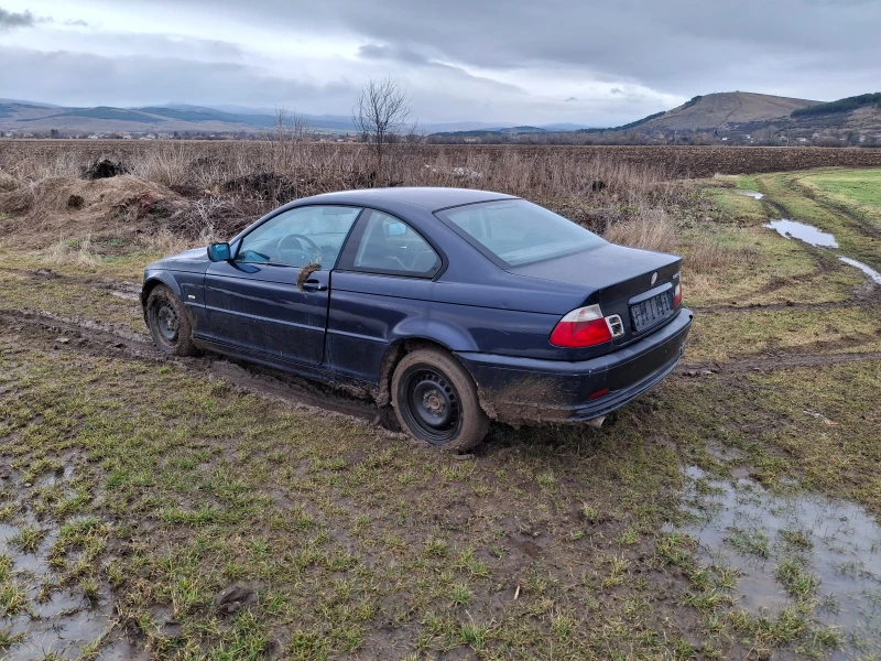 BMW 318 За части цяла, снимка 4 - Автомобили и джипове - 53248387