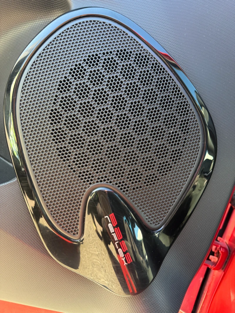 Renault Clio, снимка 11 - Автомобили и джипове - 53354277