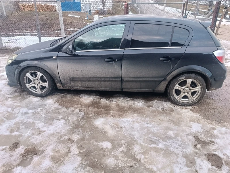 Opel Astra 2.0turbo, снимка 5 - Автомобили и джипове - 53447522