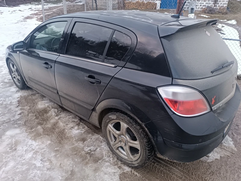 Opel Astra 2.0turbo, снимка 2 - Автомобили и джипове - 53447522