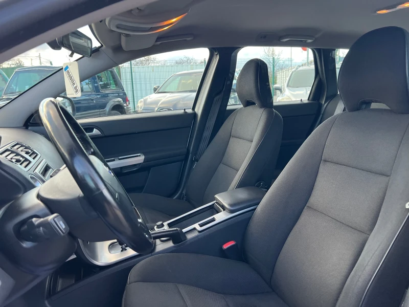 Volvo V50 2.4i* АВТОМАТИК* ШВЕЙЦАРИЯ* , снимка 14 - Автомобили и джипове - 53454665