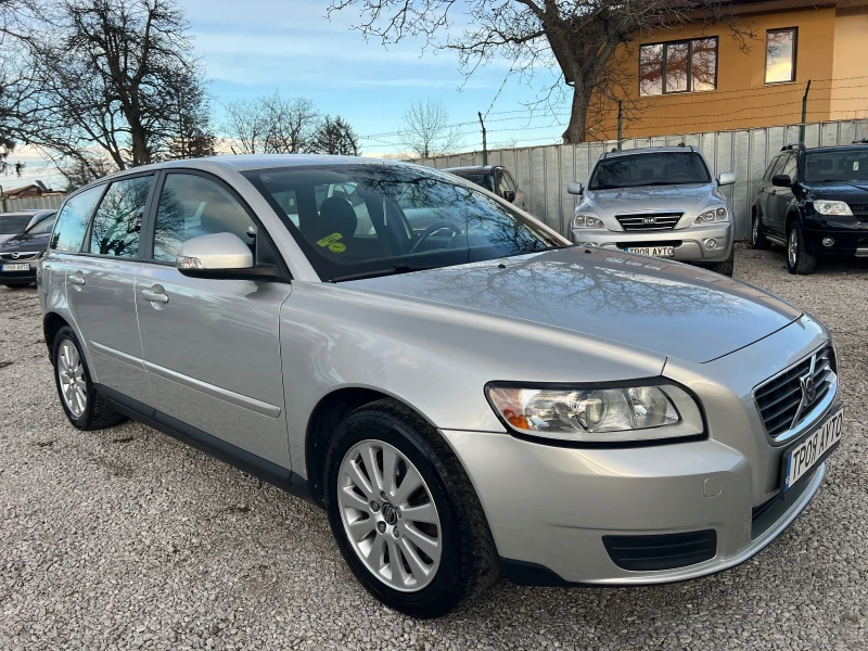 Volvo V50 2.4i* АВТОМАТИК* ШВЕЙЦАРИЯ* , снимка 3 - Автомобили и джипове - 53454665