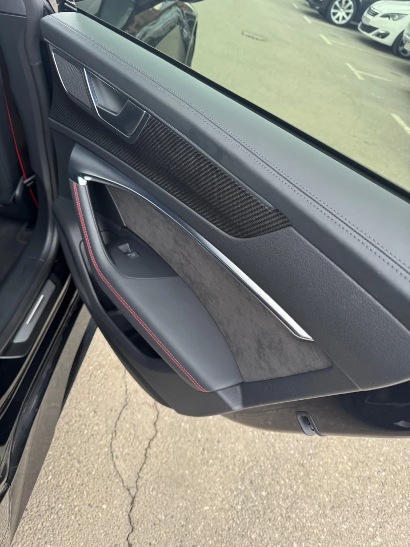 Audi Rs7 B&O CERAMIC CARBON PANO FULL MAX, снимка 12 - Автомобили и джипове - 53467214