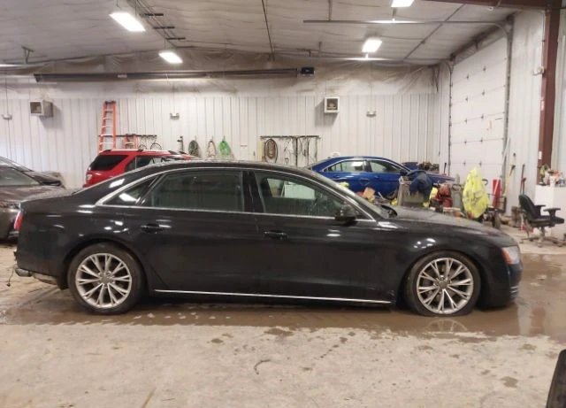 Audi A8 L 3.0T, снимка 6 - Автомобили и джипове - 49480145