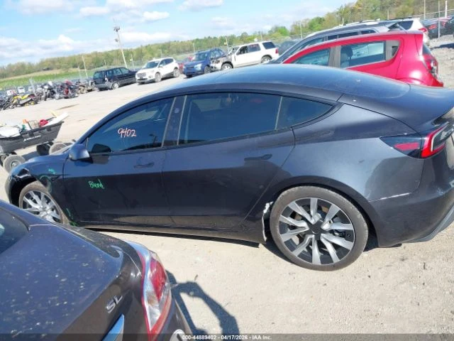 Tesla Model 3 * LONG RANGE* DUAL MOTOR* TOP* , снимка 13 - Автомобили и джипове - 55007689
