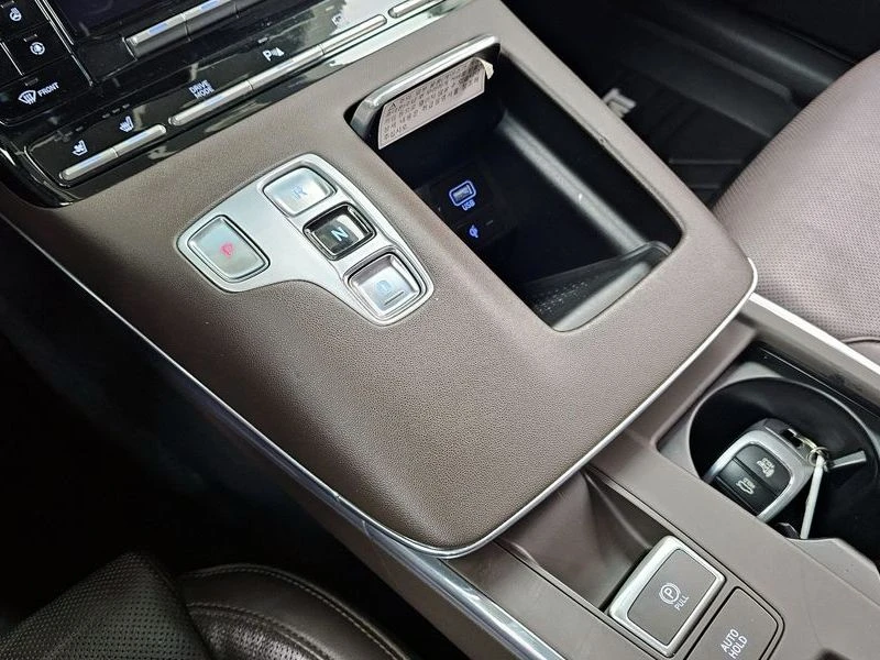 Hyundai Grandeur 3.3 Automatic, снимка 13 - Автомобили и джипове - 55656059
