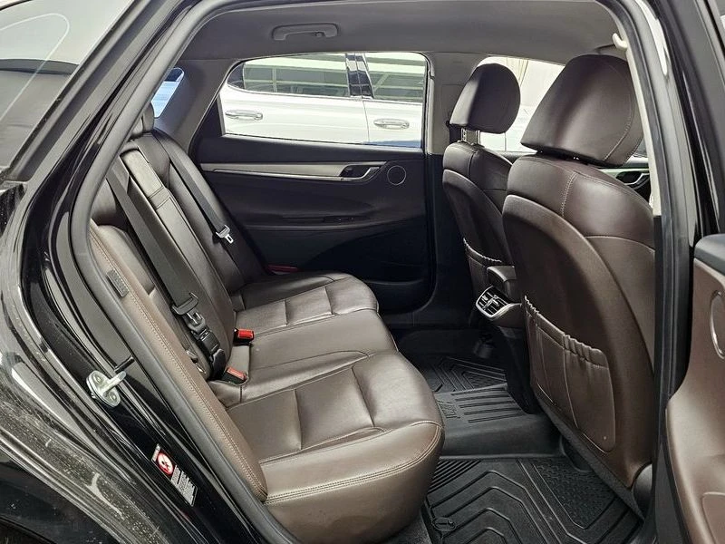 Hyundai Grandeur 3.3 Automatic, снимка 16 - Автомобили и джипове - 55656059
