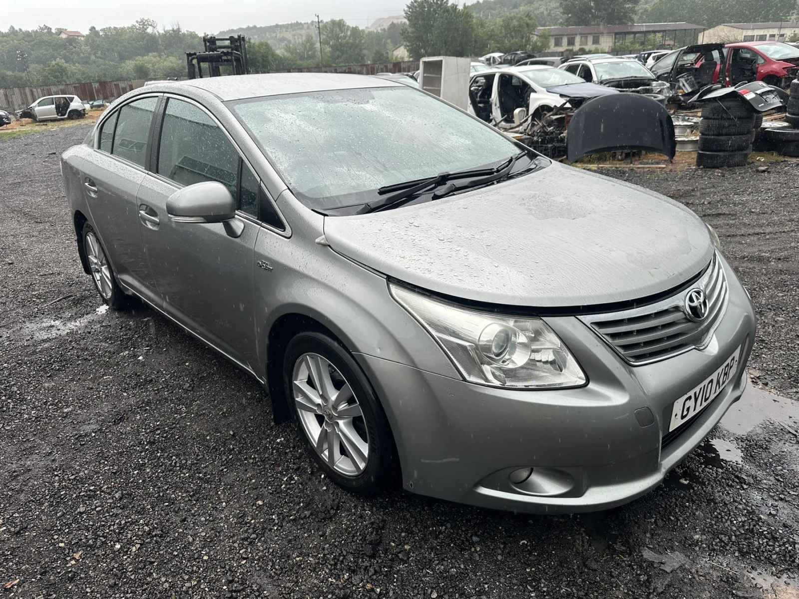 Toyota Avensis 2. 2 дизел (D-CAT, 177 к. с АВТОМАТ. НА ЧАСТИ, снимка 5 - Автомобили и джипове - 52982431