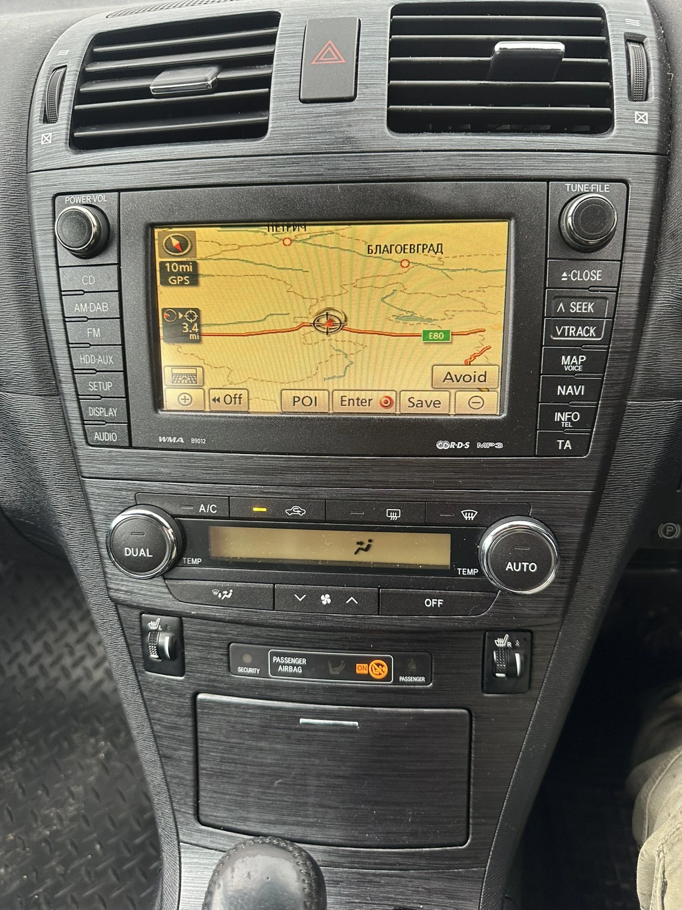 Toyota Avensis 2. 2 дизел (D-CAT, 177 к. с АВТОМАТ. НА ЧАСТИ, снимка 13 - Автомобили и джипове - 52982431