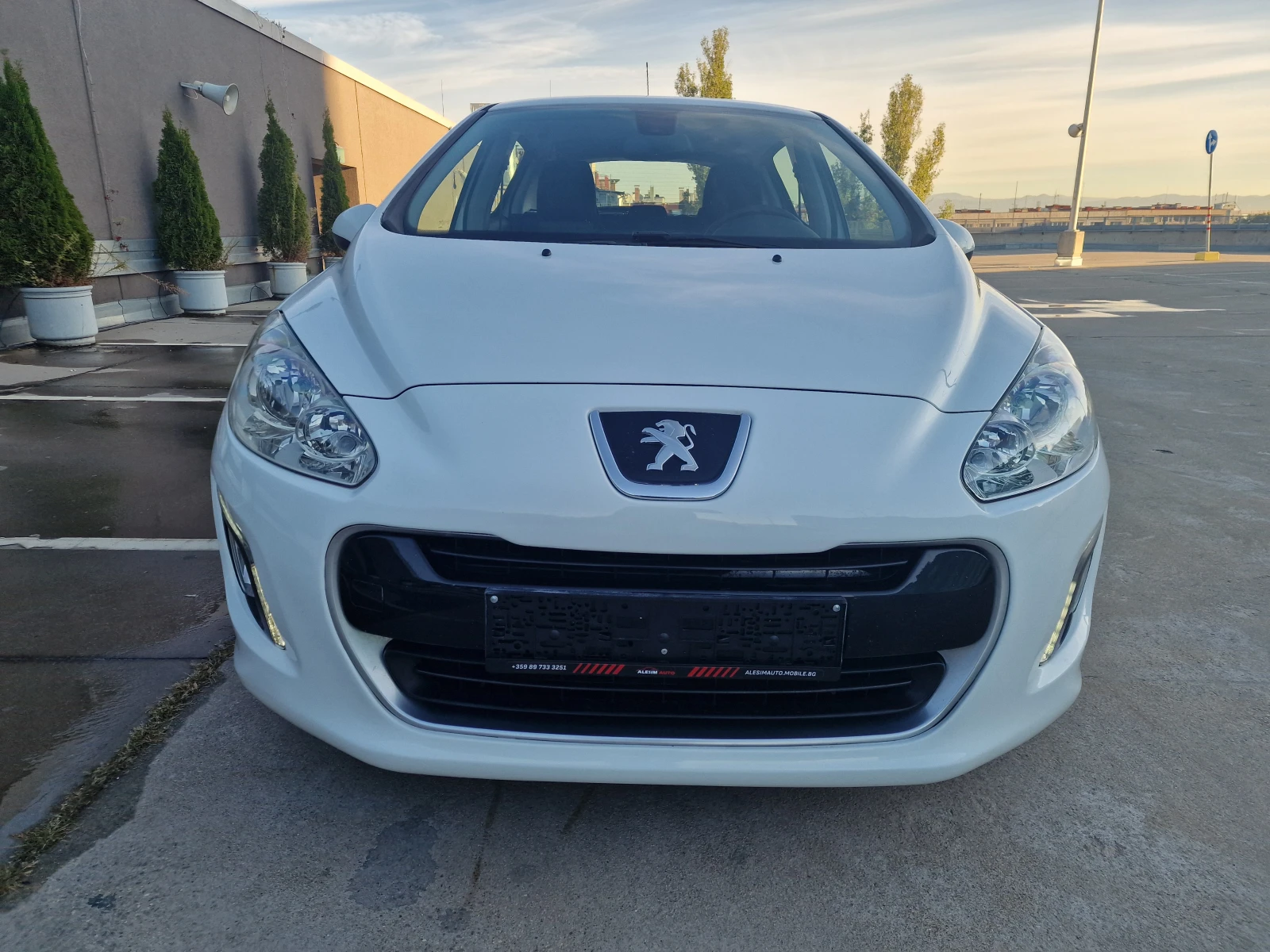 Peugeot 308 1.6 e-HDI - изображение 2