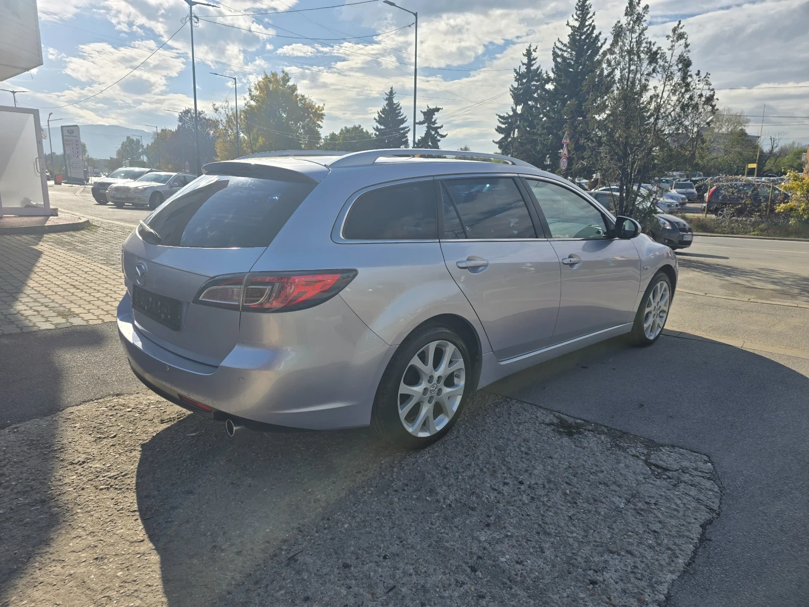 Mazda 6 2.5 170к топ изпълнение - изображение 4