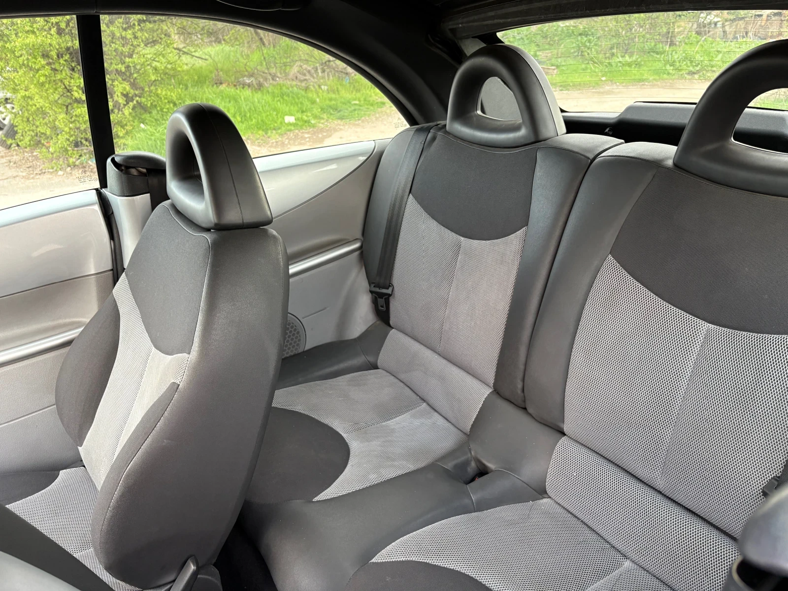 Citroen C3 pluriel 1.4 i - изображение 9