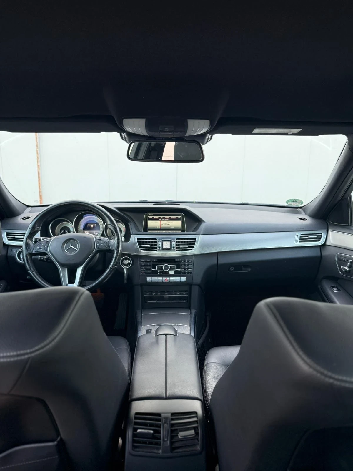 Mercedes-Benz E 350 BlueTec Avangard - изображение 9