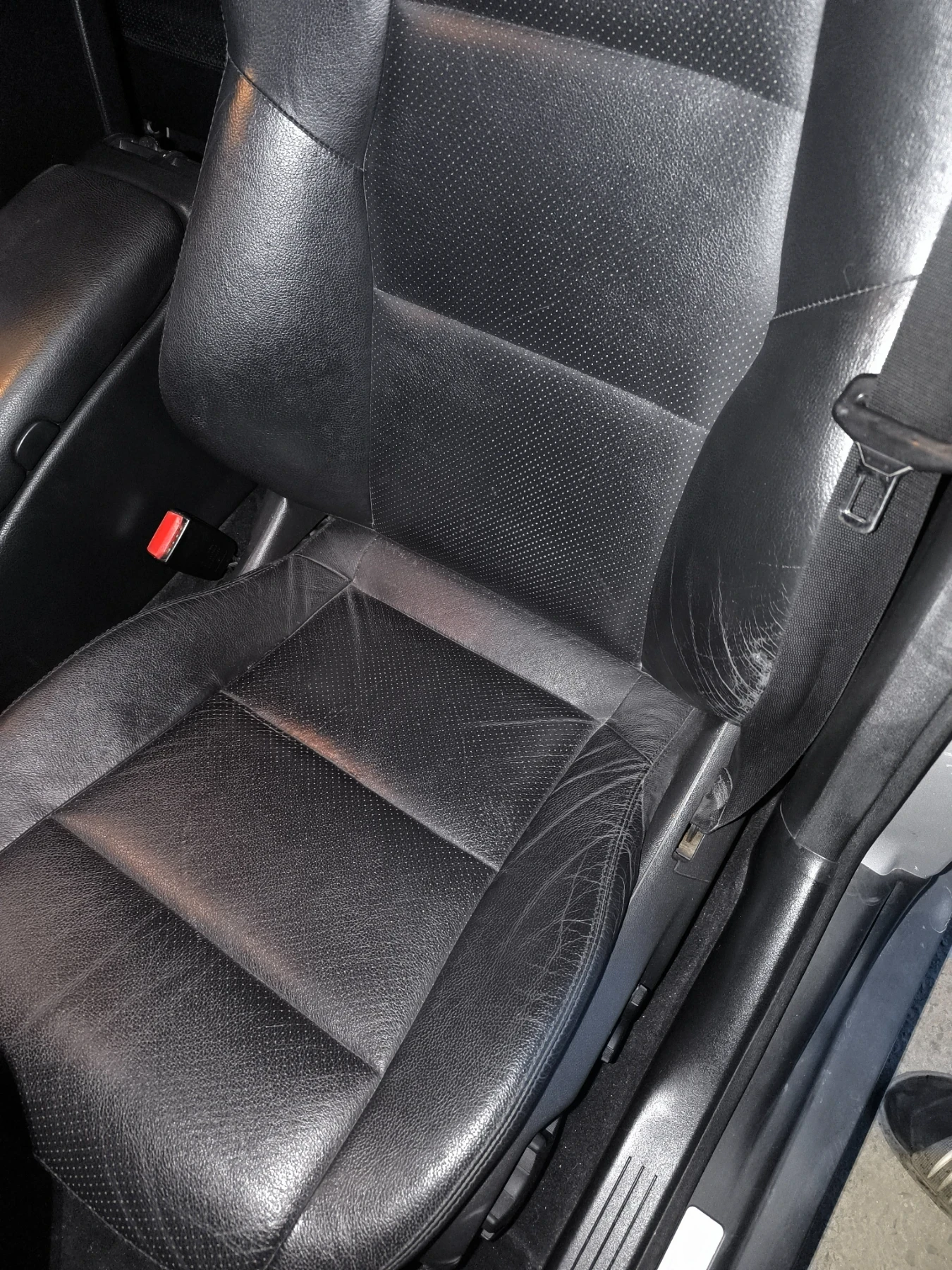 Mercedes-Benz C 320  - изображение 6