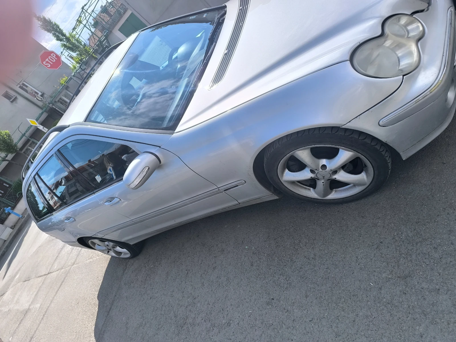 Mercedes-Benz C 320  - изображение 3