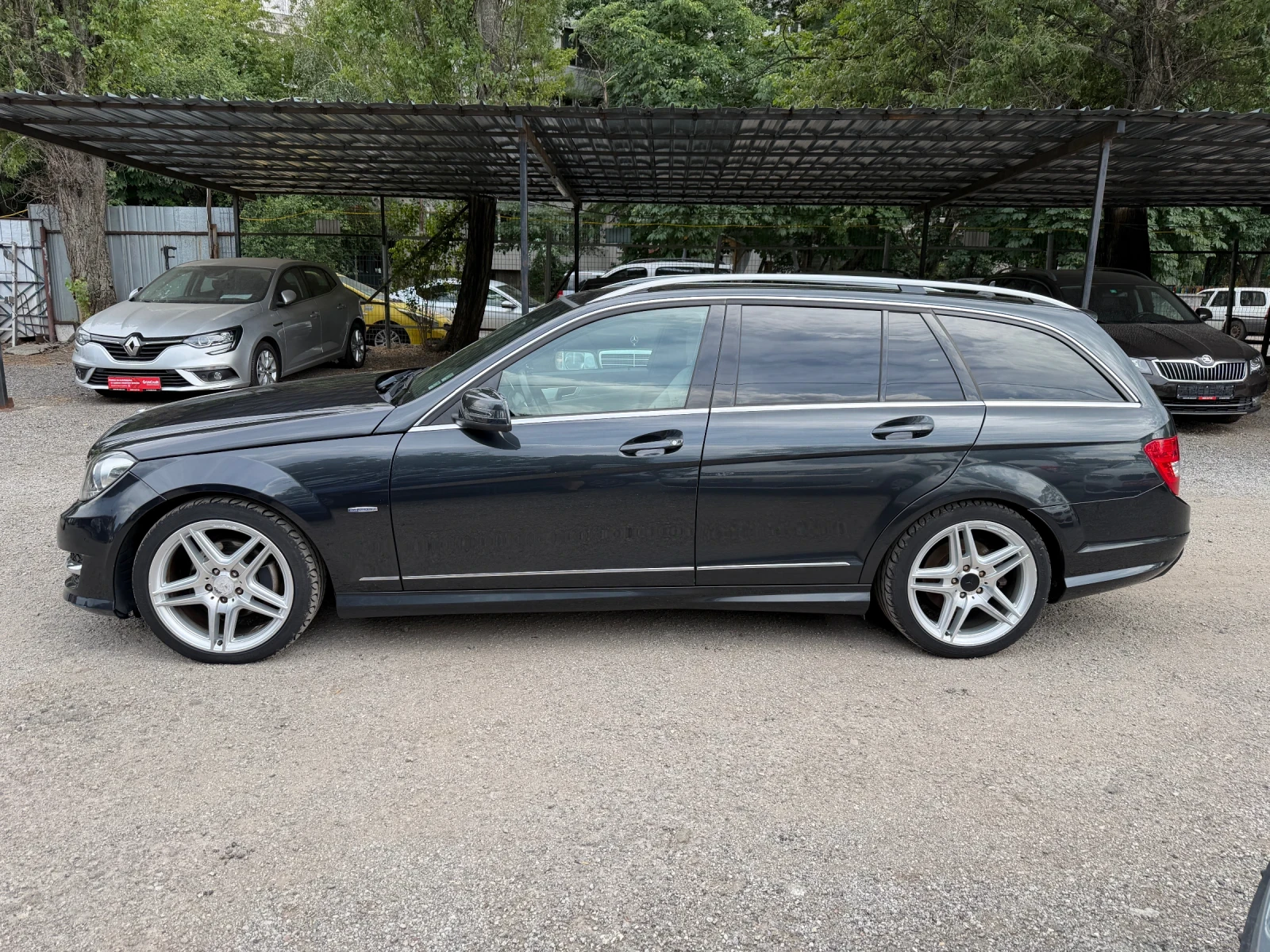 Mercedes-Benz C 200 CGI AMG, снимка 6 - Автомобили и джипове - 51843344