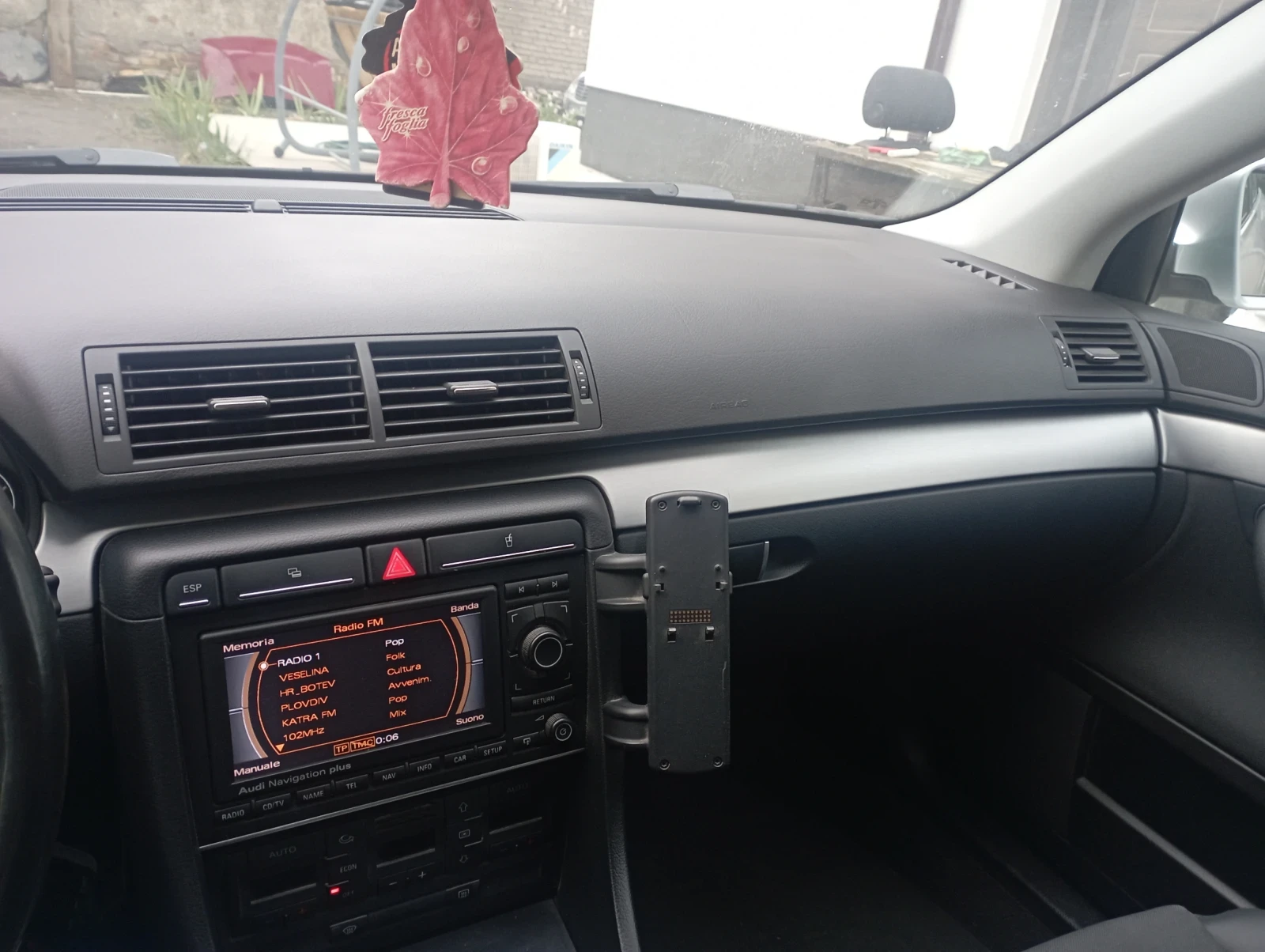 Audi A4 S line | Mobile.bg   11