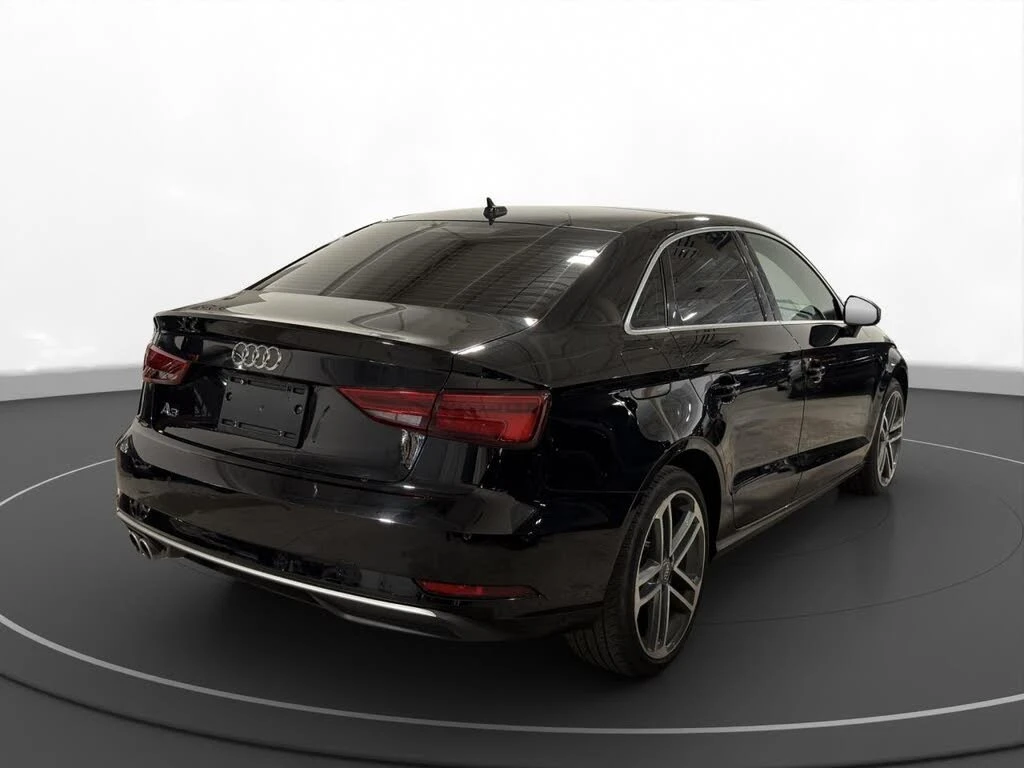 Audi A3 40* АВТО КРЕДИТ* ЦЕНА ДО БГ * Сервизна история *  - изображение 7