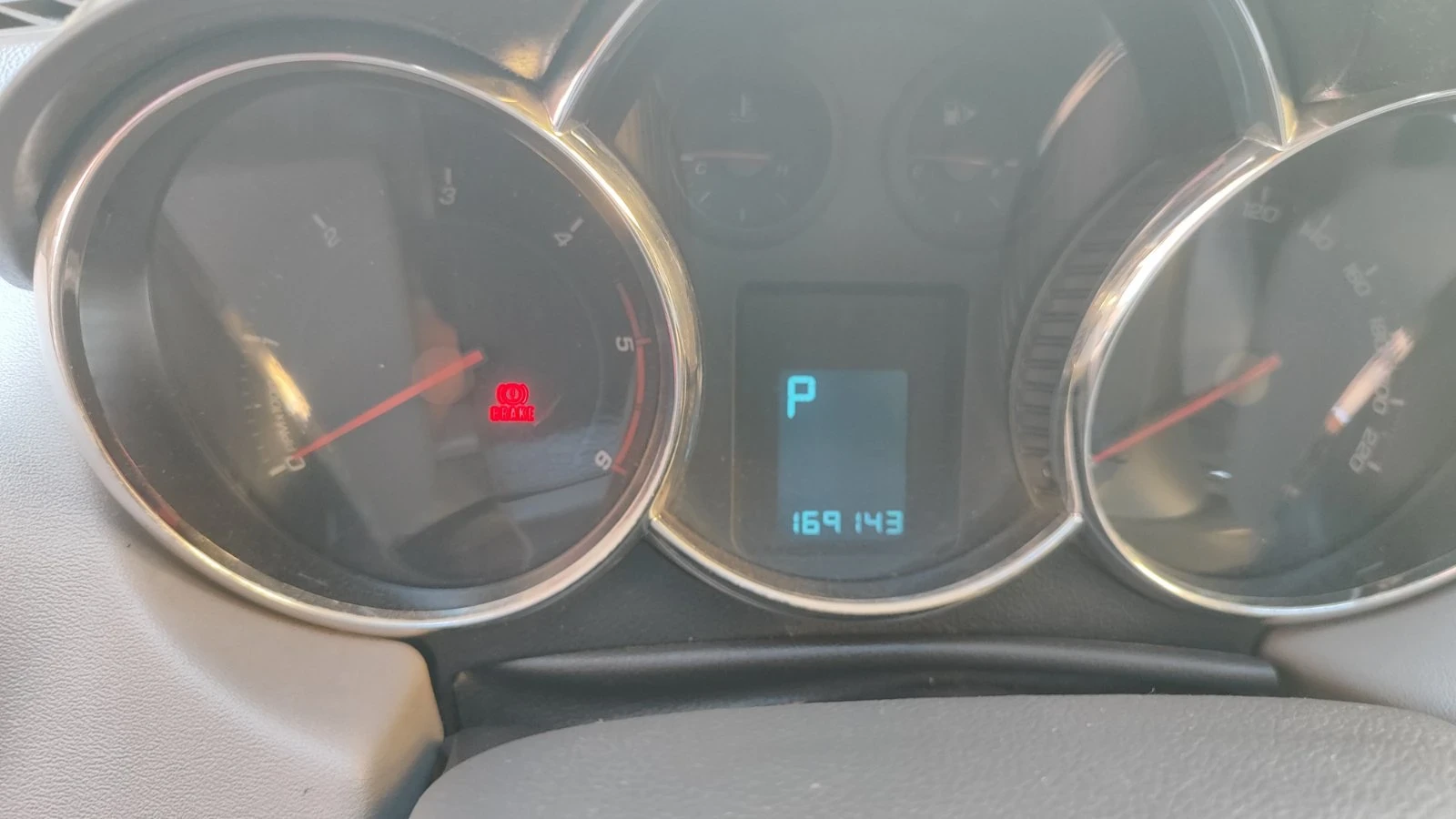 Chevrolet Cruze  - изображение 10