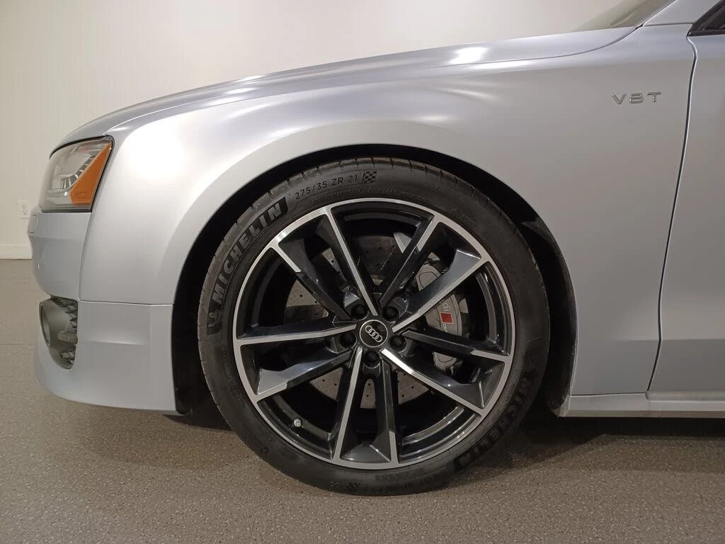 Audi S8 PLUS* DISTRONIK* MATRIX* HEAD-UP* B&O* ОБДУХ* АЛКА - изображение 4