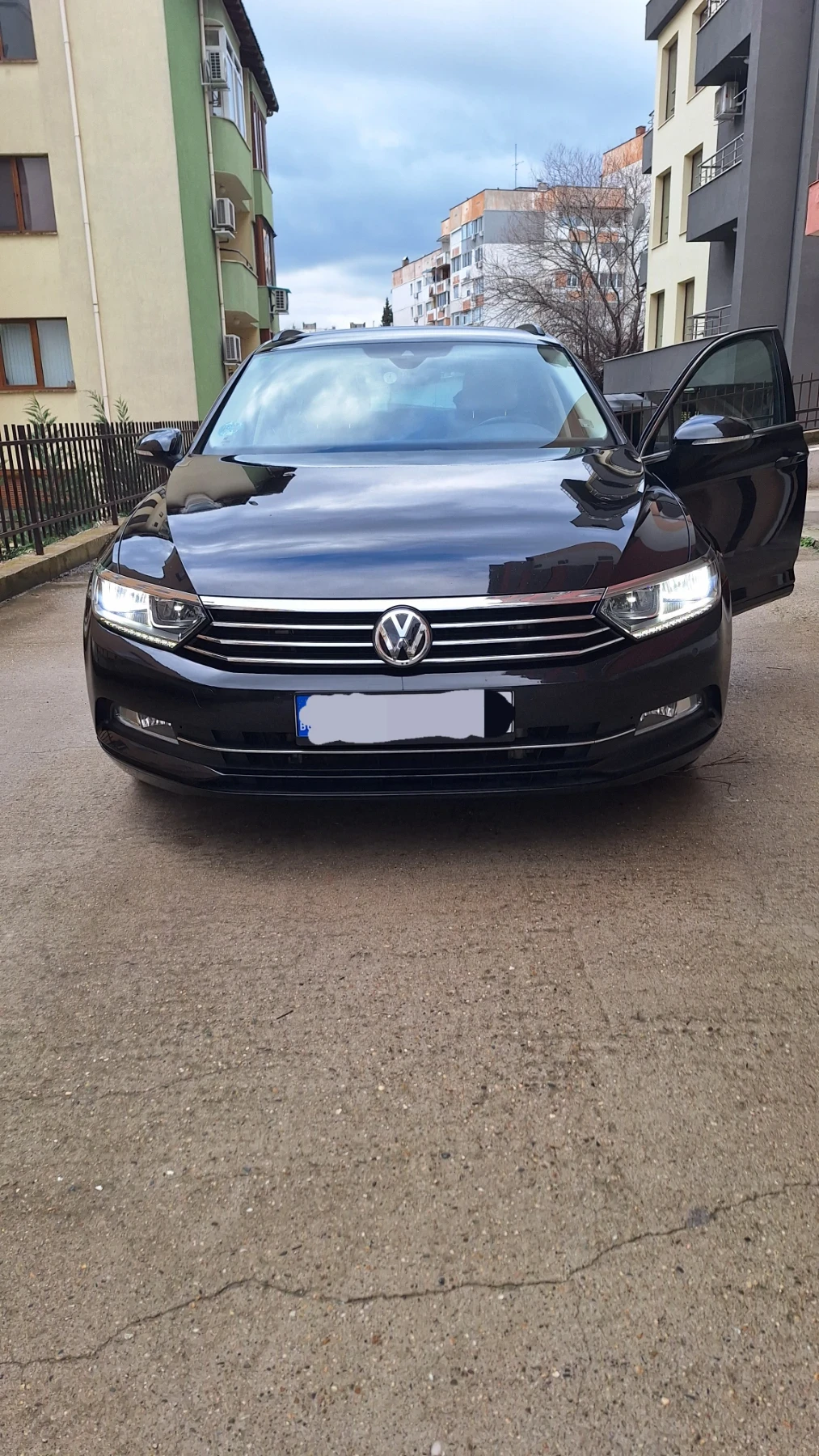 VW Passat B8 DISTRONIC , NAVI
