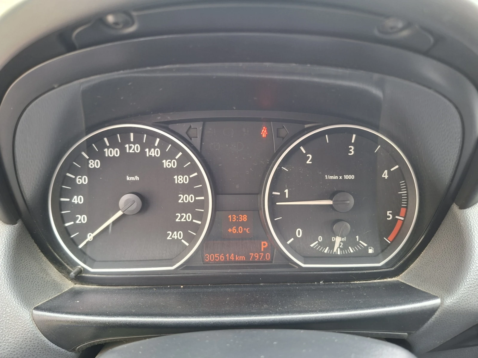 BMW 120 D, снимка 9 - Автомобили и джипове - 53855272