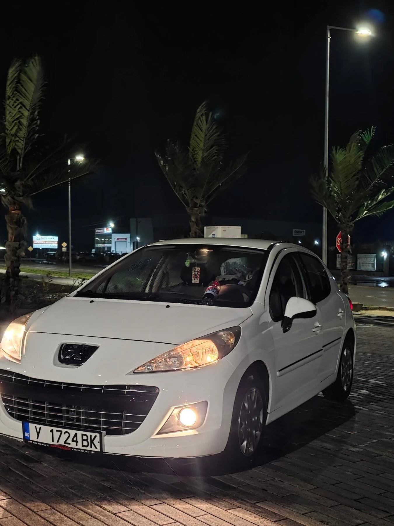 Peugeot 207, снимка 2 - Автомобили и джипове - 53976784