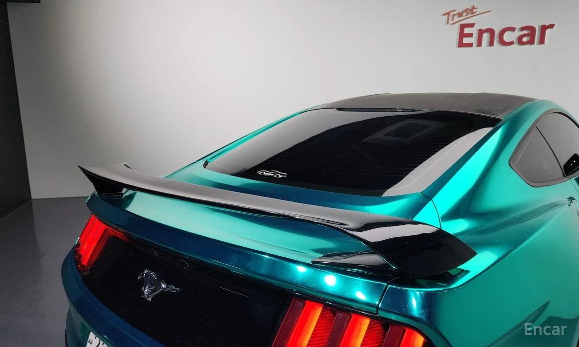 Ford Mustang * 2.3* ECOBOOST* КОЖА* ПОДГРЕВ* , снимка 5 - Автомобили и джипове - 54083558