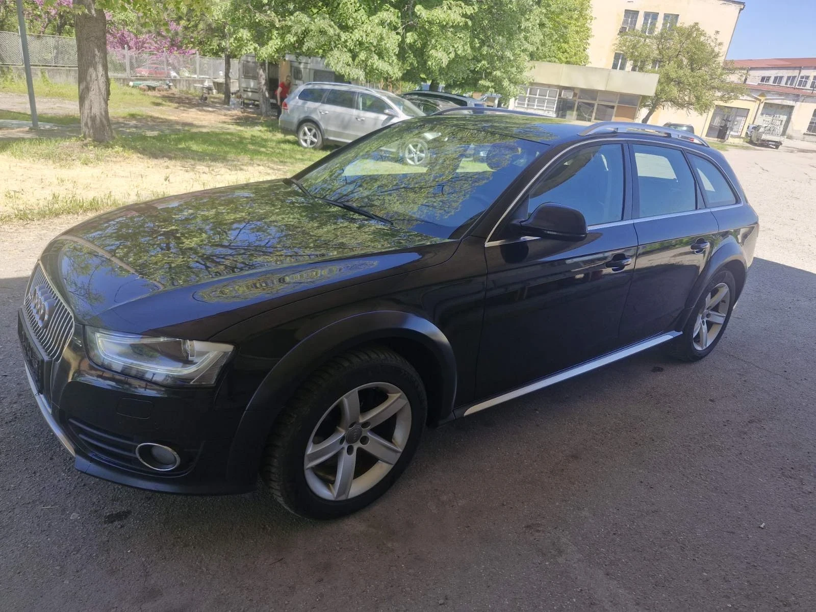 Audi A4 Allroad 2.0 TDI 177ks FACELIFT, снимка 7 - Автомобили и джипове - 54431257