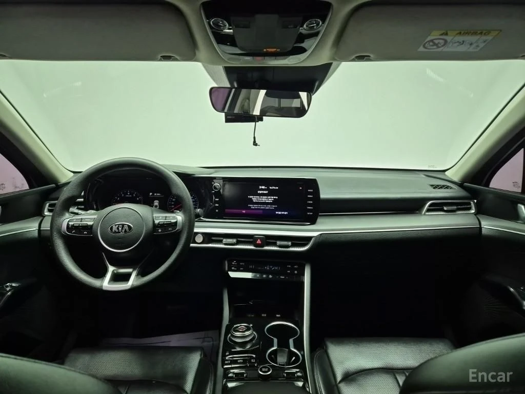 Kia K5 2.0 Trendy* ПОДГРЕВ* КАМЕРА* KEYLESS* КРАЙНА ЦЕНА*, снимка 6 - Автомобили и джипове - 54497474