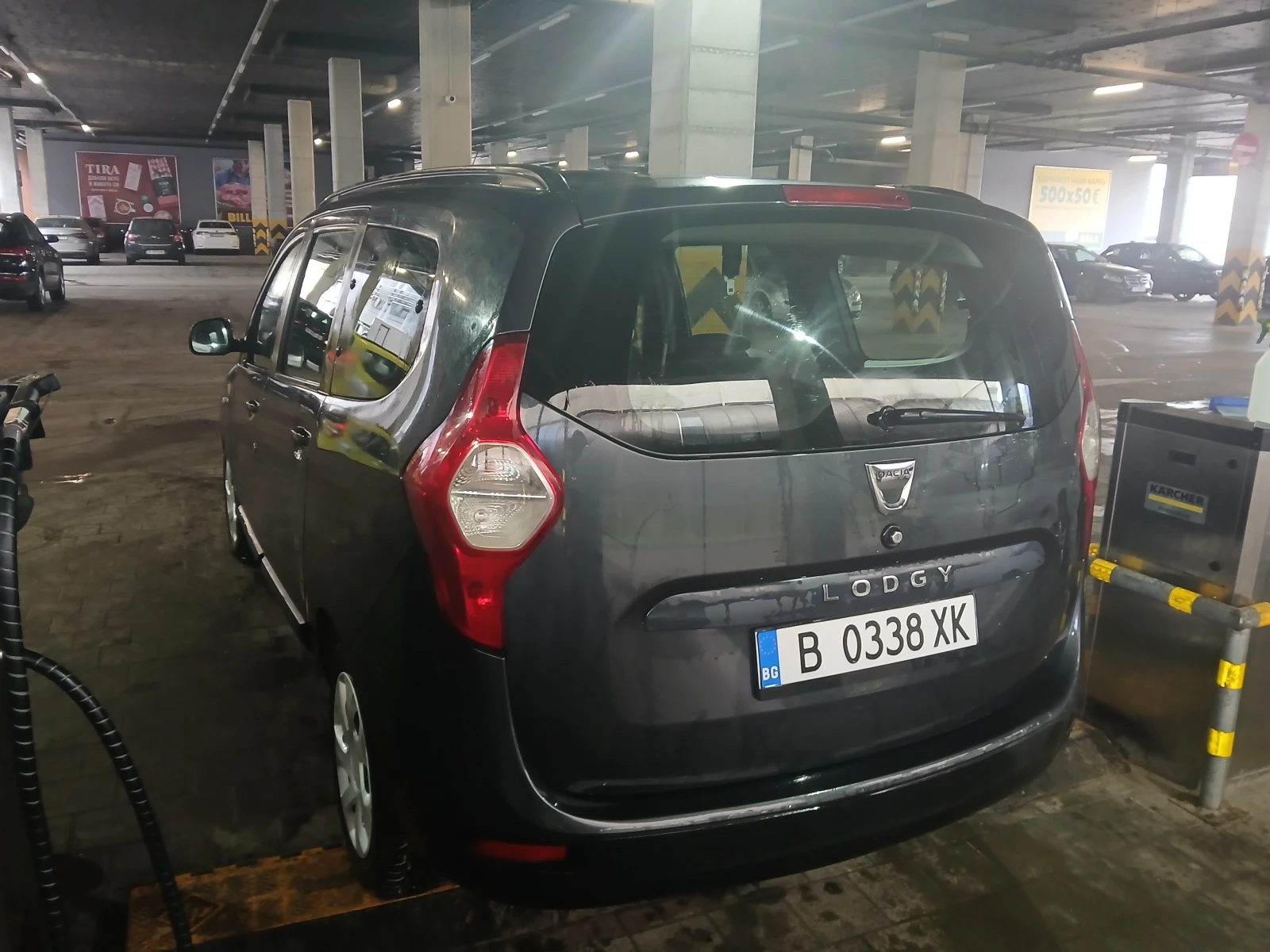 Dacia Lodgy 1.5 DCI, снимка 3 - Автомобили и джипове - 55142776