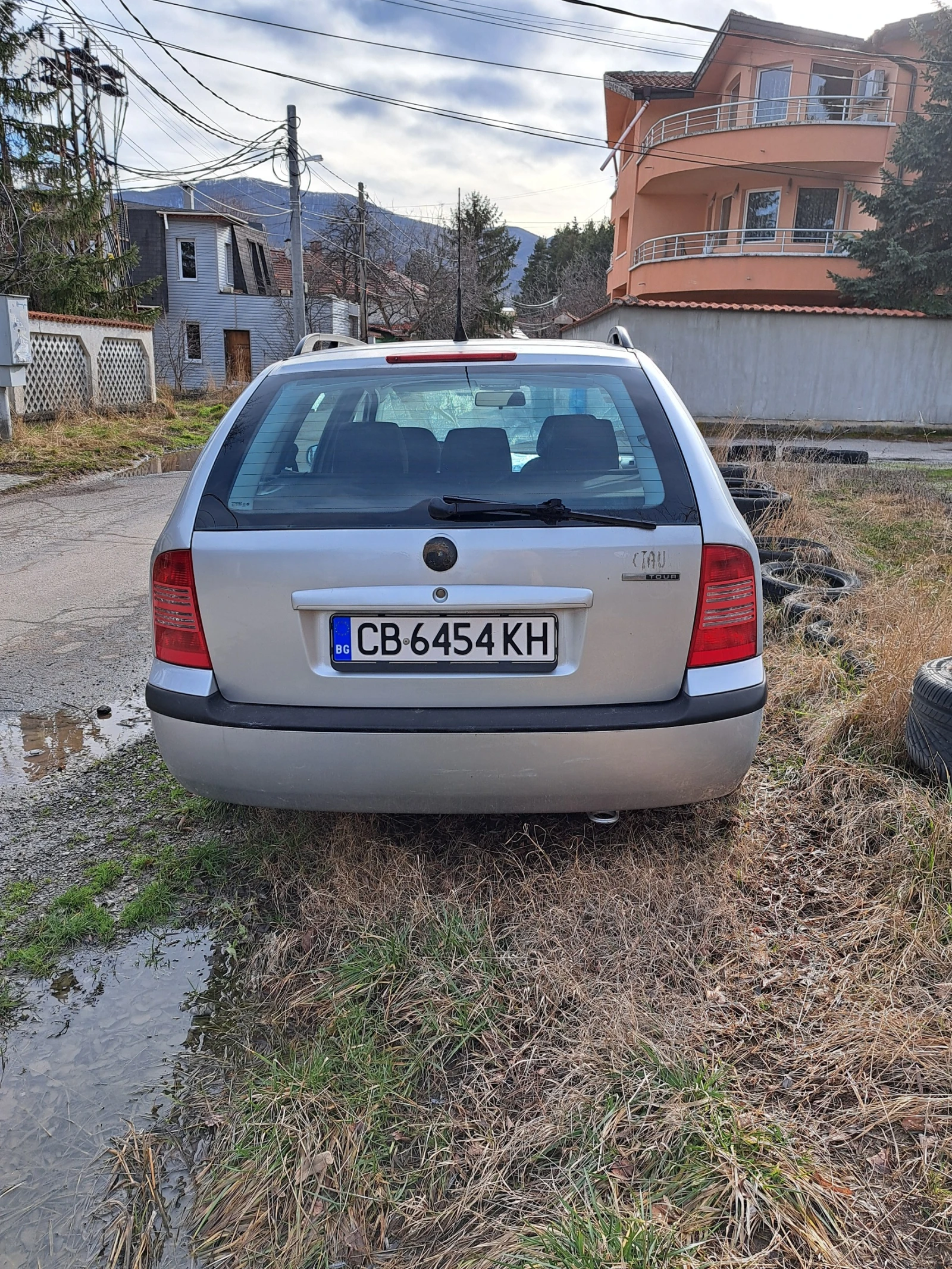 Skoda Octavia 1.6, снимка 2 - Автомобили и джипове - 55182650