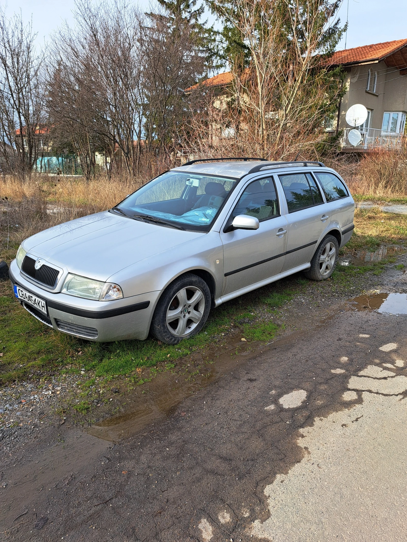 Skoda Octavia 1.6, снимка 3 - Автомобили и джипове - 55182650