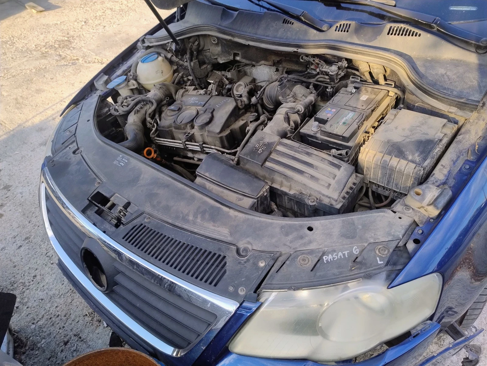 VW Passat 2.0 Tdi, BMP, снимка 4 - Автомобили и джипове - 55192112