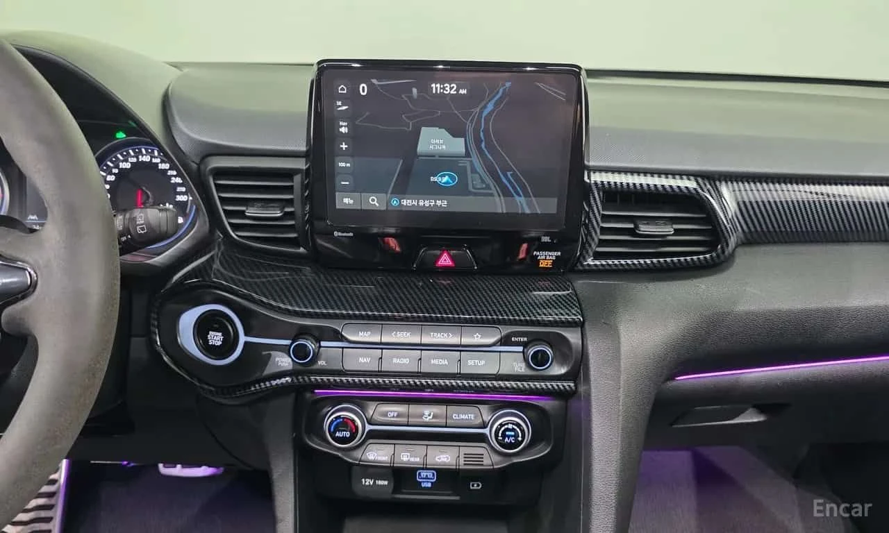 Hyundai Veloster  2.0 N, снимка 13 - Автомобили и джипове - 55574037