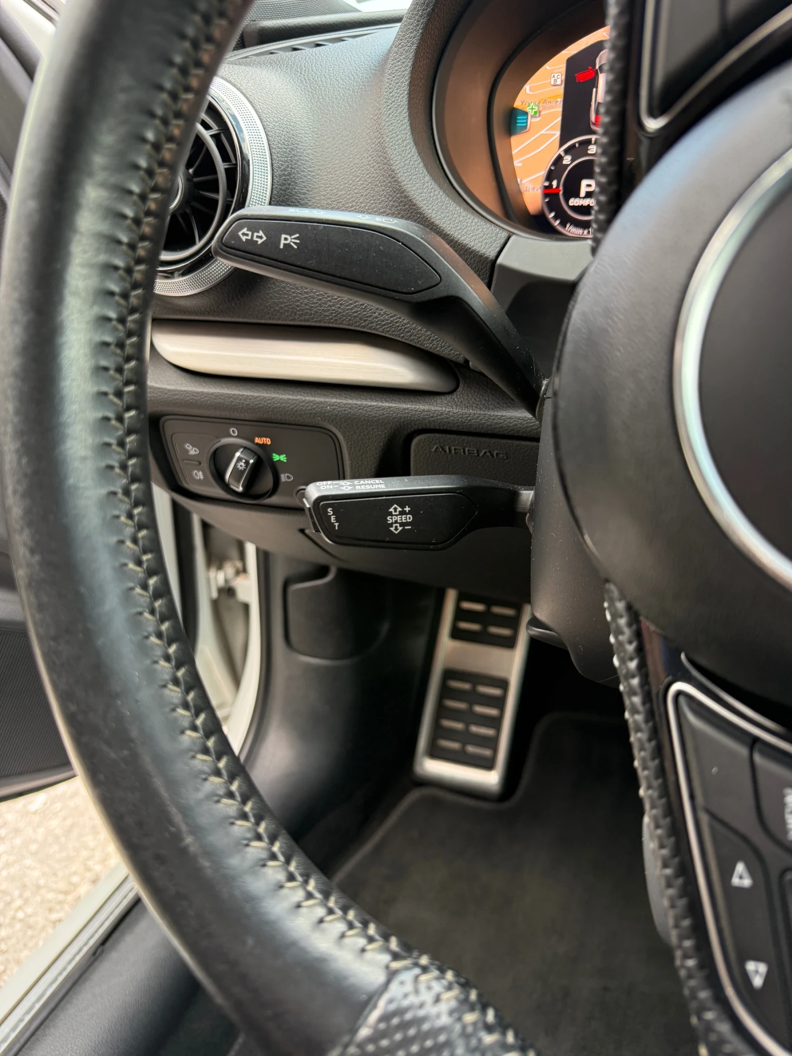 Audi A3 3S-line/ел.табло/напълно обслужен , снимка 8 - Автомобили и джипове - 55660543