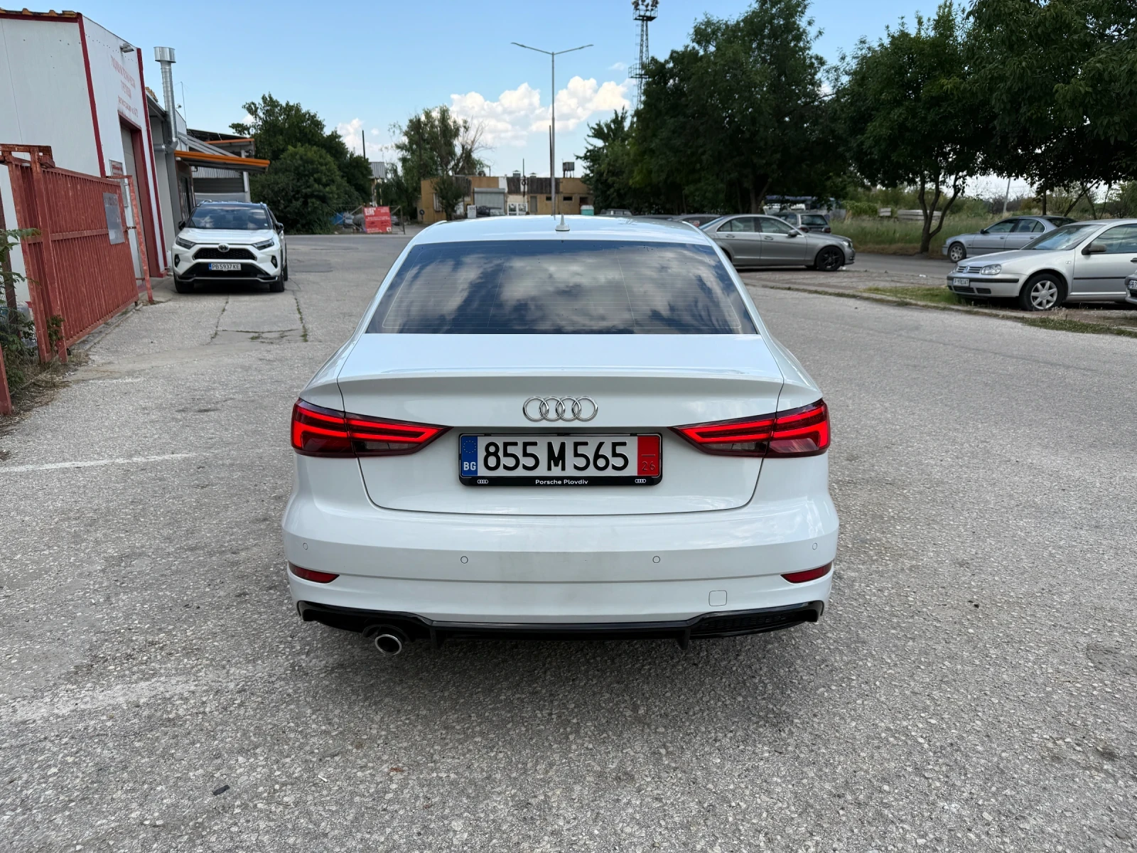 Audi A3 3S-line/ел.табло/напълно обслужен , снимка 3 - Автомобили и джипове - 55660543