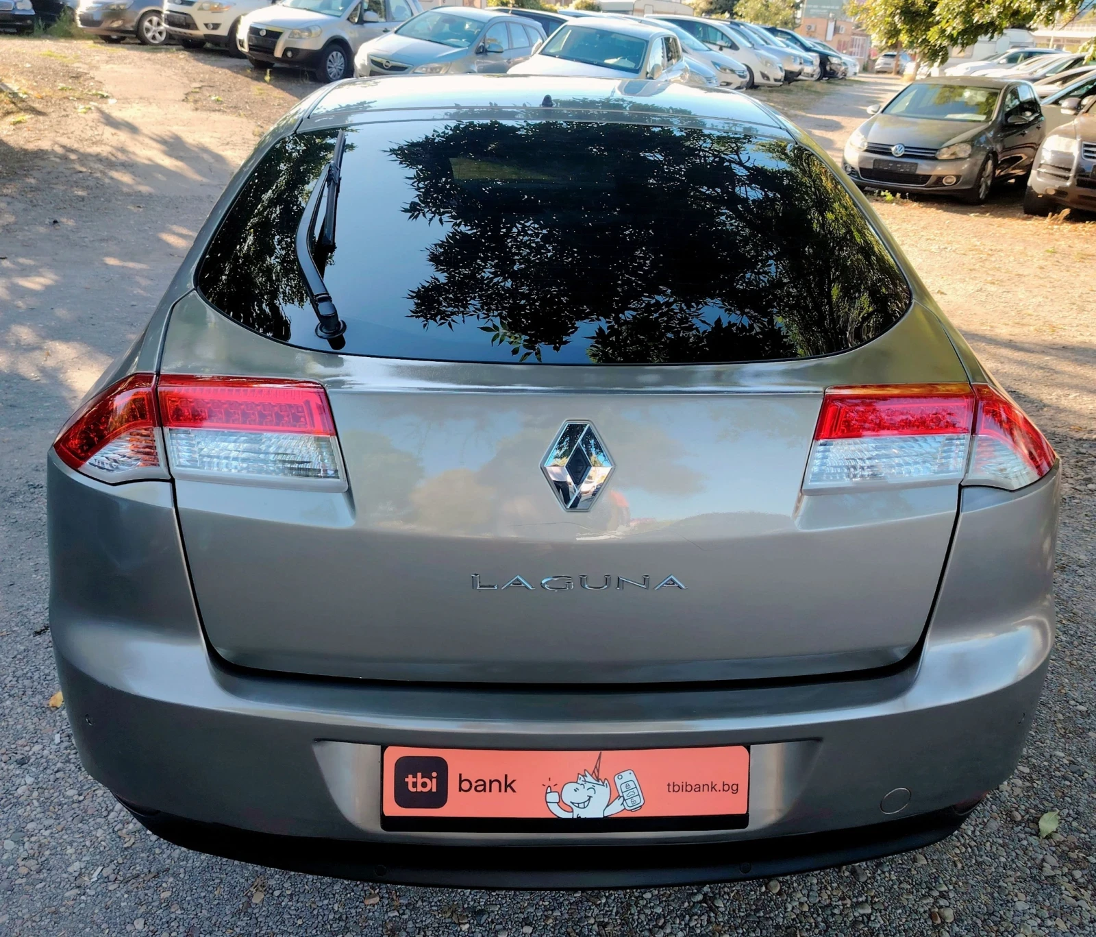 Renault Laguna 2.0DCI/INITIALE, снимка 7 - Автомобили и джипове - 55691086